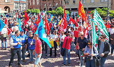Il lavoro dignitoso al centro del corteo del Primo Maggio