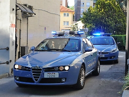 Asti e San Damiano, due donne scippate: la polizia arresta una giovane coppia
