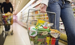 Sabato torna la raccolta di cibo con Porta la sporta