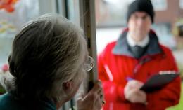 Asti, truffa un'anziana di 91 anni dicendole che la sua casa sta andando a fuoco