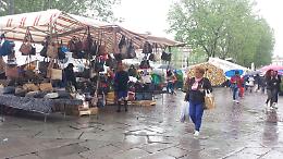 Carolingia sotto la pioggia