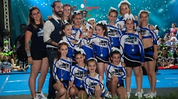 Skarks da urlo agli Italiani Cheerleaders