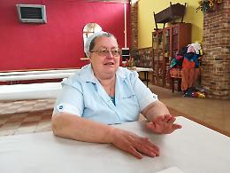 Caccia ai banditi che hanno sequestrato una coppia in casa