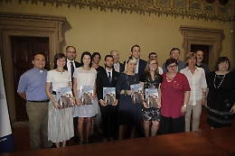 Assegnate le borse di studio a sette laureandi