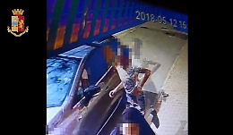 I poliziotti hanno simulato ogni scippo per cronometrarne i tempi