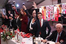 Moncalvo: oltre 500 persone alla "Cena della Vittoria"