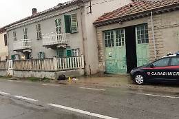 Omicidio di Portacomaro, la testimone: "Ho visto quell'uomo a terra, stava morendo"