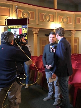 Moncalvo in diretta su RaiTre: collegamento con la Nuova Provincia