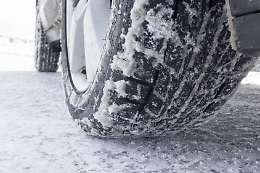 Gomme invernali: quali vantaggi rispetto alle catene da neve?