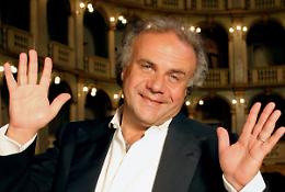 Capodanno in piazza ad Asti con Jerry Cal&agrave;