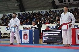 La carica dei 250 agli Italiani di karate del Pala Errebi