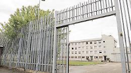 Ancora tensione al carcere di Quarto: i detenuti "battono la gavetta" contro le sbarre