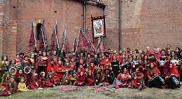 Carnevale, "Canta che ti Pasta" e karaoke: il Borgo San Pietro festeggia