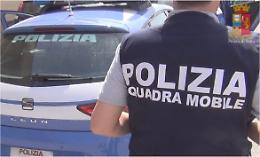 Asti, arrestato per rapina dalla polizia il giovane sospettato dei roghi notturni in citt&agrave;