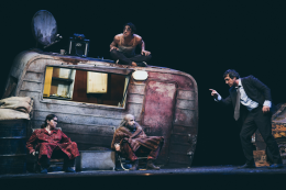 La Carrozzeria Orfeo in scena tra ironia e tragicit&agrave;