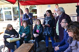 Rom: scuolabus del Comune "sospeso" per insulti