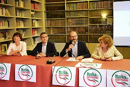 Pizzarotti ad Asti: &laquo;Candidare chi non ha esperienze non &egrave; un valore aggiunto&raquo;