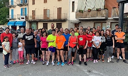 A Mombercelli, a passeggio o di corsa, allenamento di gruppo per scoprire il territorio con l'attenzione al benessere