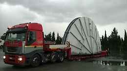 I trasporti eccezionali non passano in centro in citt&agrave;, vanno in autostrada