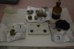 Asti, controlli della polizia in piazza Catena: 26enne denunciato per spaccio