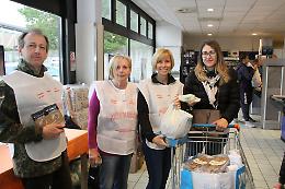 Asti: Porta la sporta cerca giovani volontari