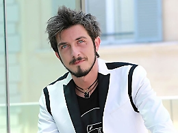 Lo show di Paolo Ruffini domenica a Mombercelli