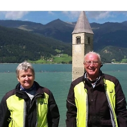 Coppia morta in moto a Villar Perosa: domani i funerali