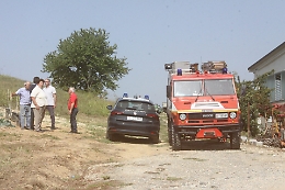 Tonco in lutto, muore sotto il trattore ribaltato il "maestro" Bruno Bezzo