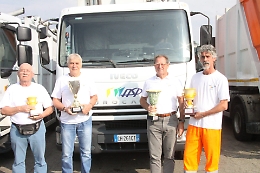 Netturbiadi: &egrave; astigiano il miglior autista di compattatori