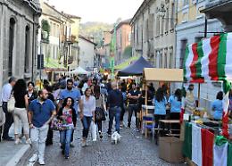 Canelli: due feste in una per una citt&agrave; che vive di vino