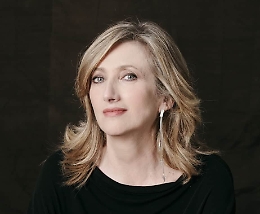 Teatro, la stagione di prosa a Moncalvo aprir&agrave; con Lunetta Savino