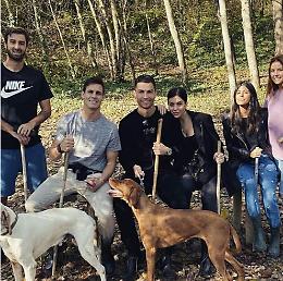 Costigliole d'Asti, Cristiano Ronaldo alla "Casa del Trifulau" in cerca di tartufi