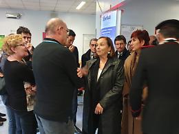 Esplosione di Quargnento, il Ministro dell'Interno all'ospedale di Asti in visita al vigile del fuoco e al carabiniere feriti