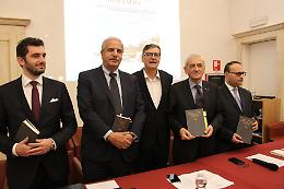 La forza della societ&agrave; e il terzo settore: presentati due libri a Palazzo Mazzetti