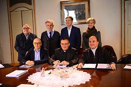 Asti, il vescovo Prastaro chiede aiuto agli astigiani per sostenere l&rsquo;accoglienza