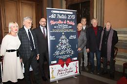 Ad Asti apre il Mercatino di Natale sotto i portici Pogliani