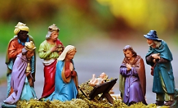 La Regione: &laquo;Nelle scuole si facciano presepi, recite e canti di Natale&raquo;