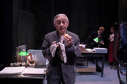 Leo Gullotta all'Alfieri protagonista di "Bartleby lo scrivano"