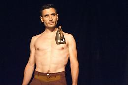 Mon Circo, stasera uno spettacolo tra illusionismo e musica dal vivo