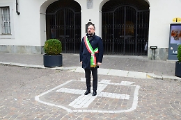 Da Asti ai paesi, i sindaci ricordano le vittime del Coronavirus