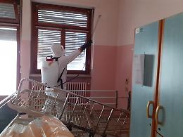 Posti letto vuoti e impennata di spese anticontagio: i conti in rosso delle case di riposo