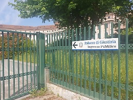 Asti, processi dal I&deg; giugno chiusi al pubblico, solo per imputati detenuti, tutti in mascherina e rispettando le distanze