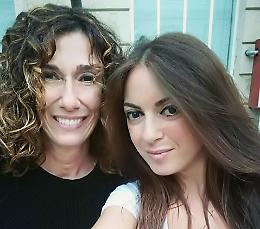 In un libro Roberta Bellesini racconta la vita insieme al marito Giorgio Faletti