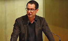 I sindacati: "La vera scuola &egrave; quella in presenza"