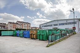 Canelli, ecostazione aperta solo per sfalci e potature