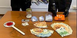 Monale, i clienti andavano da lui in taxi, trattore e sedia a rotelle: condannato spacciatore