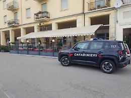 Moncalvo, rissa da saloon e cinque giovani denunciati