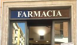 Asti, testimone coraggioso fa arrestare il rapinatore di una farmacia in centro