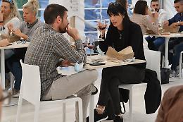 La Douja d'Or vive il weekend conclusivo tra vini biologici e arte