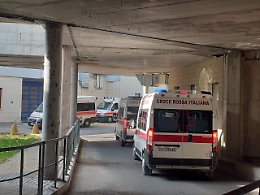 Emergenza Covid: l'ospedale di Asti riceve 25 pazienti da Torino e aumenta i posti letto